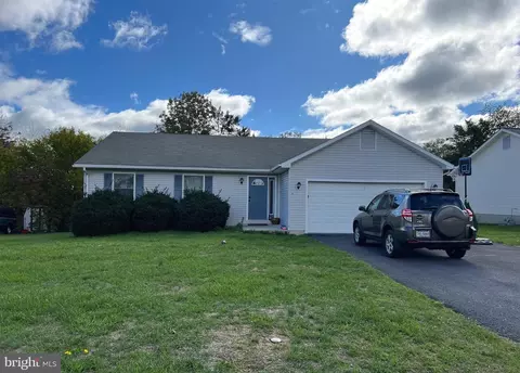 113 Button Bush Ave, Stephens City, VA 22655