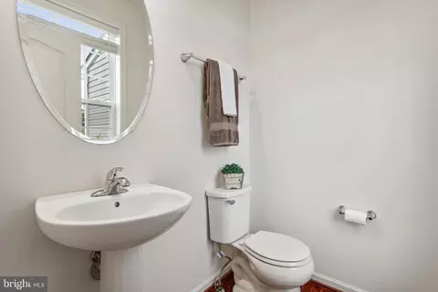 103 Bradley Ct, Stephenson, VA 22656 photo 9