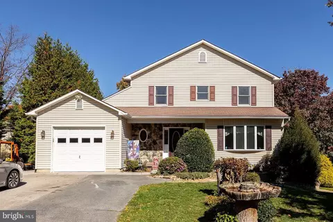 103 Jasmine Ct, Stephens City, VA 22655