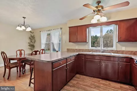 117 Apache Trl, Winchester, VA 22602 photo 8