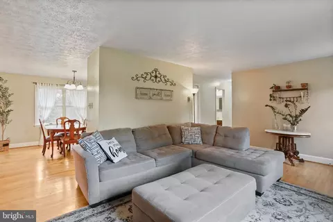 117 Apache Trl, Winchester, VA 22602 photo 5