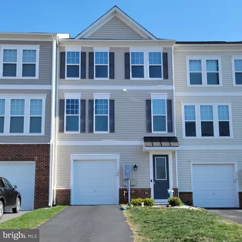 180 Solara Dr, Winchester, VA 22602