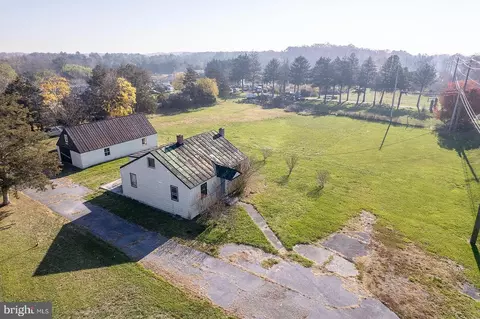 2573 Front Royal Pike, Winchester, VA 22602