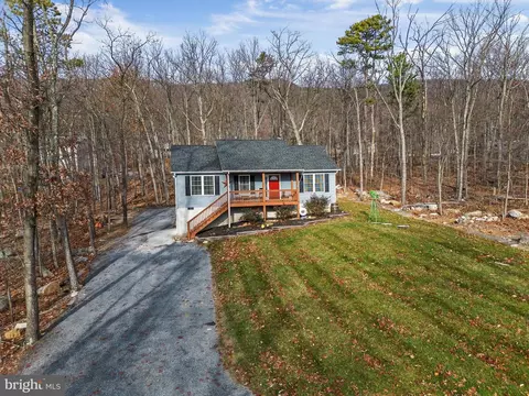 511 Quail Dr, Winchester, VA 22602