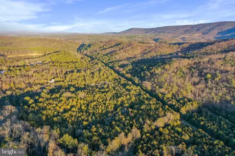 453 Paddys Run, Star Tannery, VA 22654