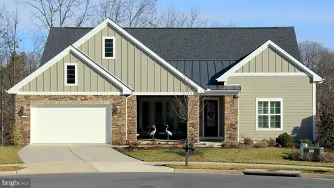 117 Heron Ct, Lake Frederick, VA 22630