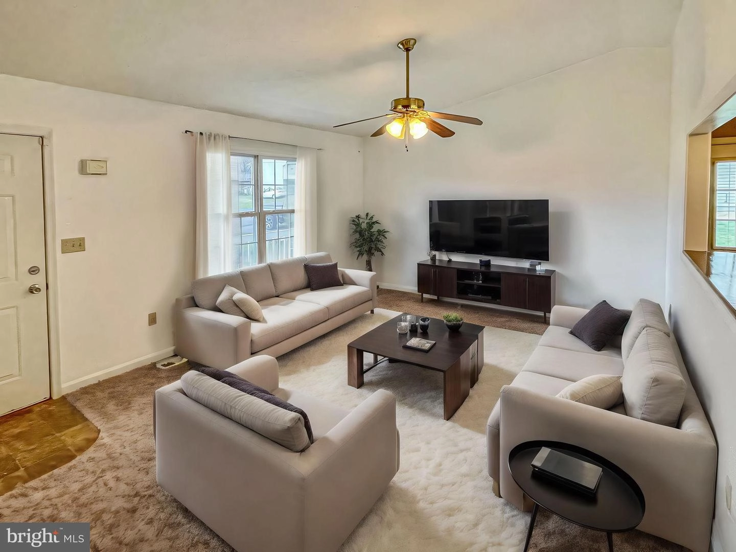 2475 Third St, Middletown, VA 22645 photo 4