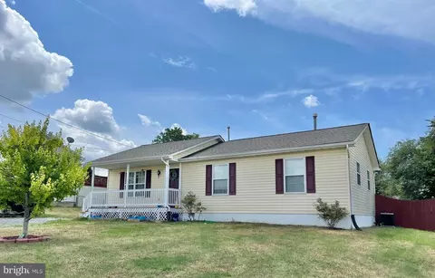 2475 Third St, Middletown, VA 22645 photo 3