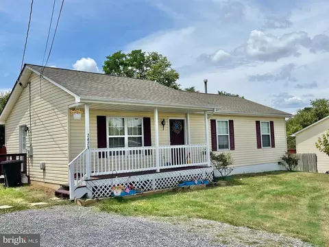 2475 Third St, Middletown, VA 22645