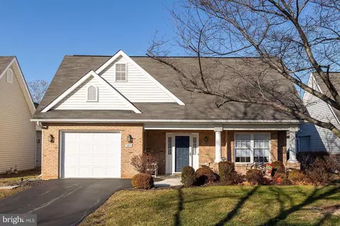 103 Cranberry Ct, Winchester, VA 22602