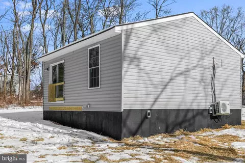 Exterior - 107 Apache Trl, Winchester, VA 22602 photo 10 of 13