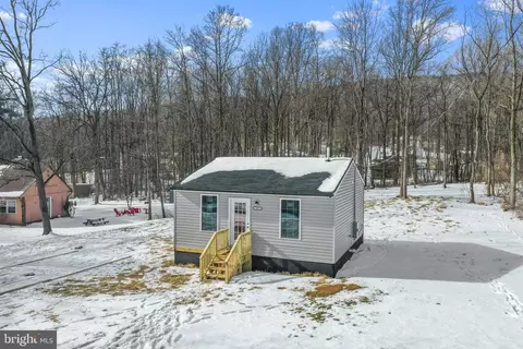 Exterior - 107 Apache Trl, Winchester, VA 22602 photo 5 of 13