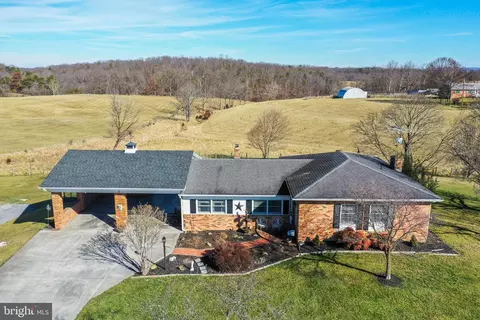 887 Salem Church Rd, Stephens City, VA 22655