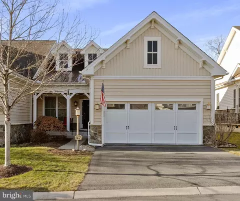 116 Osprey Dr, Lake Frederick, VA 22630