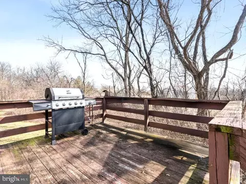 560 Dehaven Dr, Clear Brook, VA 22624 photo 11
