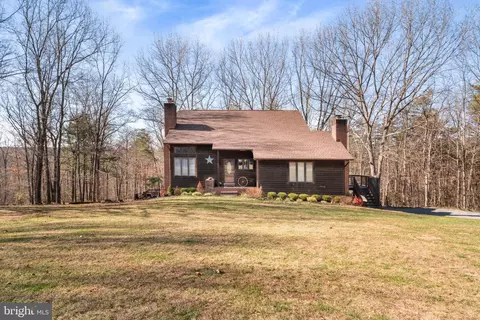 489 Estate Dr, Winchester, VA 22603