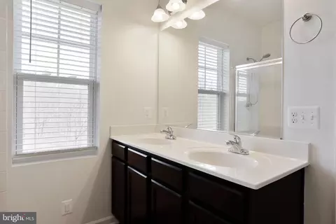 Bath - 245 Patchwork Dr, Stephenson, VA 22656 photo 2 of 3