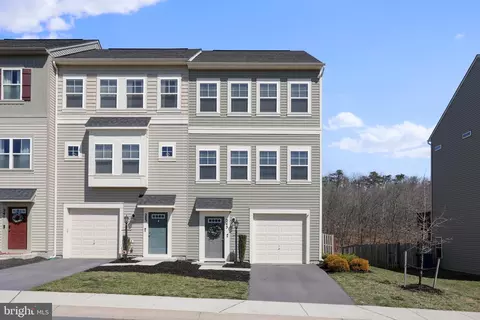 Exterior - 245 Patchwork Dr, Stephenson, VA 22656 photo 5 of 10