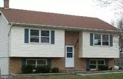 204 Ridgefield Ave, Stephens City, VA 22655