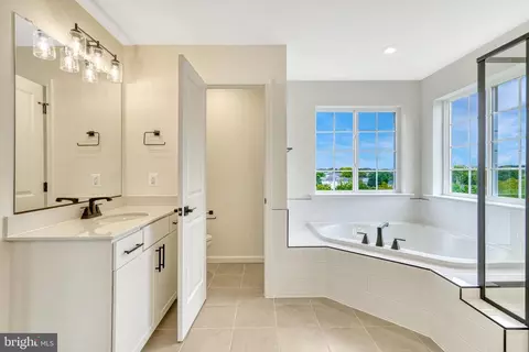 136 Triangle Ct, Winchester, VA 22602 photo 57