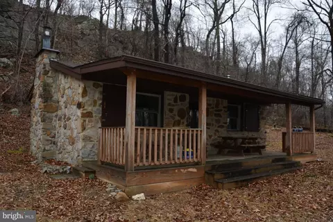 264 Forest Ln, Gore, VA 22637
