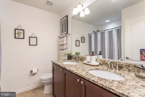 117 Eagle Dr, Cross Junction, VA 22625 photo 18