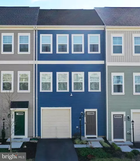 202 Crofton Ct, Stephenson, VA 22656