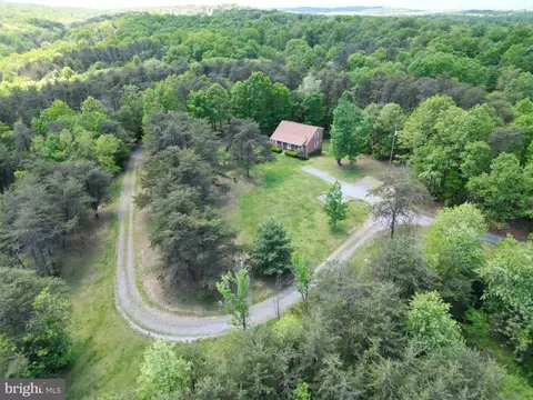 793 Mcdonald Rd, Winchester, VA 22602