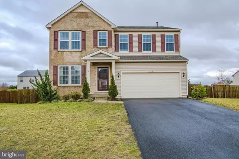 120 Eleven Moons Pl, Stephens City, VA 22655
