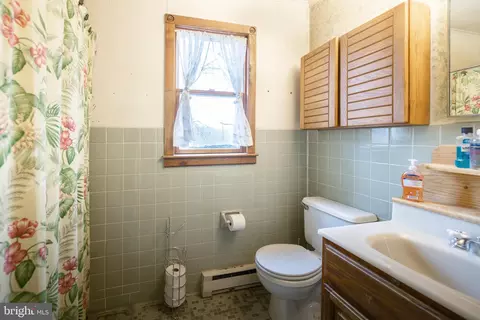 Bath - 263 Pine Rd, Stephenson, VA 22656 photo 2 of 2