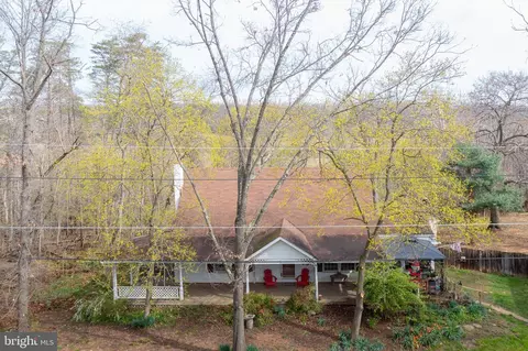 Exterior - 263 Pine Rd, Stephenson, VA 22656 photo 10 of 13