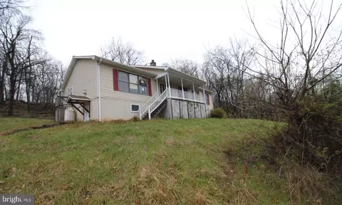 1742 Back Mountain Rd, Winchester, VA 22602