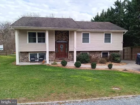 117 Woodys Pl, Winchester, VA 22602