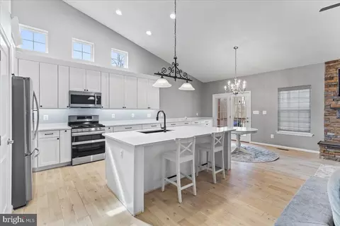 Kitchen - 151 Merlot Dr, Stephenson, VA 22656 photo 1 of 6