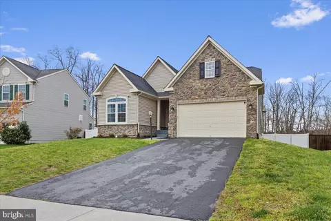 Exterior - 151 Merlot Dr, Stephenson, VA 22656 photo 5 of 13