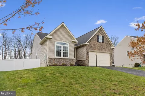 Exterior - 151 Merlot Dr, Stephenson, VA 22656 photo 4 of 13