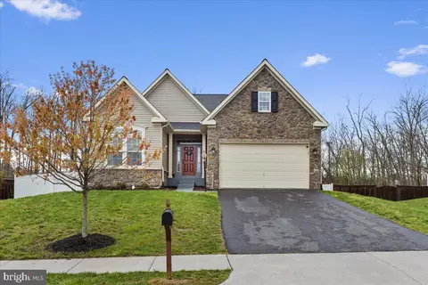 151 Merlot Dr, Stephenson, VA 22656