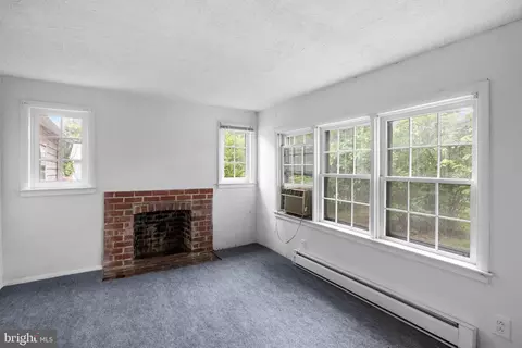 1890 Fairfax Pike, White Post, VA 22663 photo 2