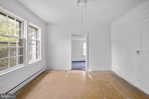 1890 Fairfax Pike, White Post, VA 22663 photo 6
