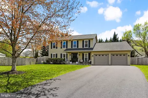 104 Fern Ct, Winchester, VA 22602