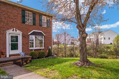 231 Willowbrook Ct, Winchester, VA 22602