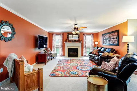 Living - 111 Mackenzie Ln, Stephenson, VA 22656 photo 2 of 6