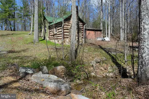 428 Sawlog Rd, Gore, VA 22637 photo 3