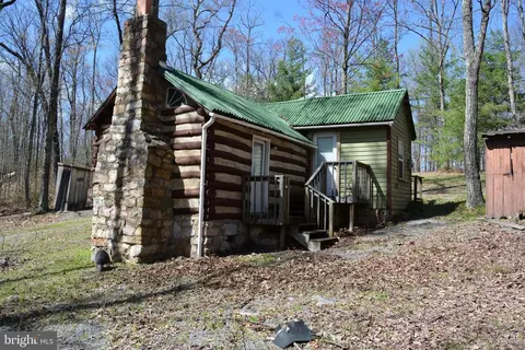 428 Sawlog Rd, Gore, VA 22637 photo 4