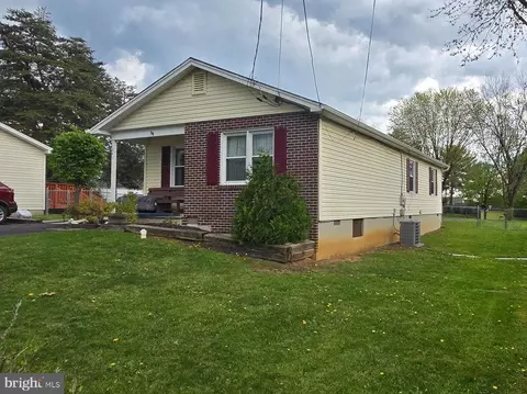 241 Broad Ave, Winchester, VA 22602