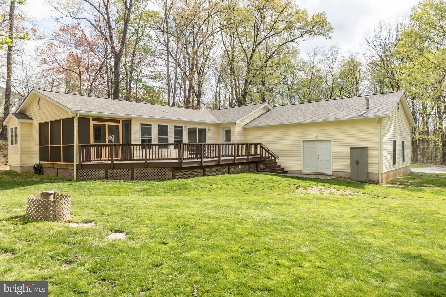 Exterior - 124 Killbuck Trl, Winchester, VA 22602 photo 9 of 12