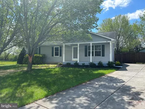 120 Berkshire Cir, Winchester, VA 22601