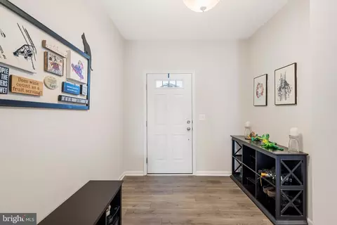 Entry Way - 122 Interlace, Stephenson, VA 22656 photo 1 of 2