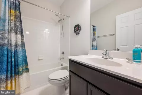 Bath - 122 Interlace, Stephenson, VA 22656 photo 1 of 2