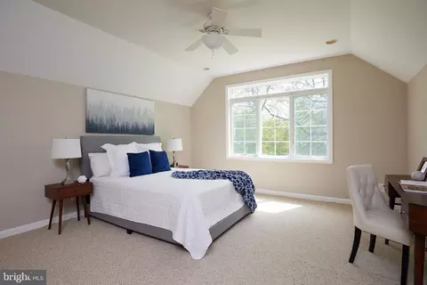 Bedroom - 225 Whitham Dr, Gore, VA 22637 photo 7 of 9